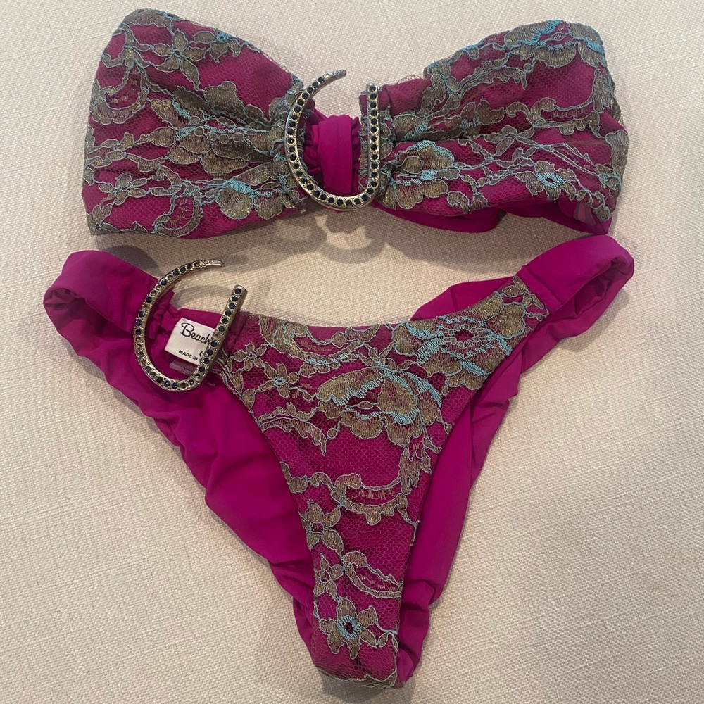 Beach Bunny bikini, medium top, small bottoms
